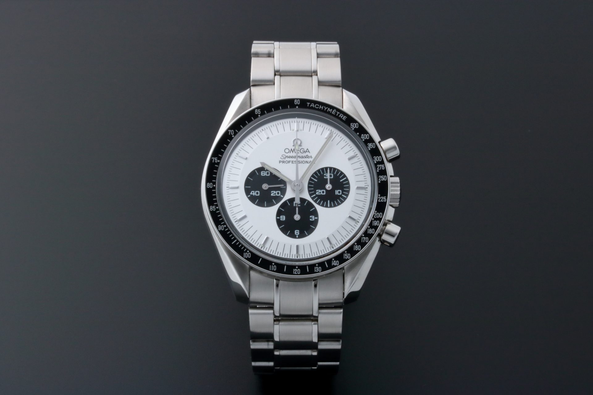 Lot #AN3874 – Omega Speedmaster Professional Moon Panda Chronograph 145.0022 Lot #AN3874 – Omega Speedmaster Professional Moon Panda Chronograph 145.0022 Watches Lot #AN3874 – Omega Speedmaster Professional Moon Panda Chronograph 145.0022 Watches Acquire Now