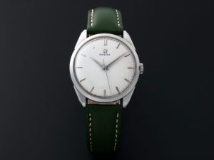 Lot #AN3852 – Vintage Omega Watch with Honeycomb Dial Watches Acquire Now